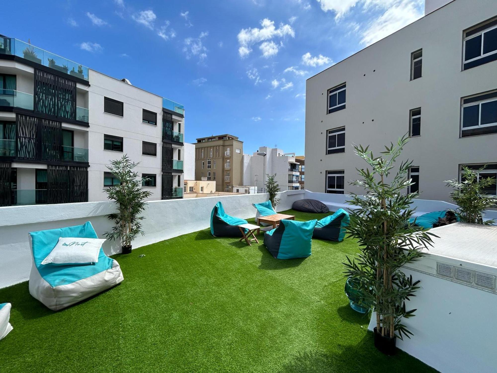 אל מדאנו Ashavana Nest Hostel מראה חיצוני תמונה