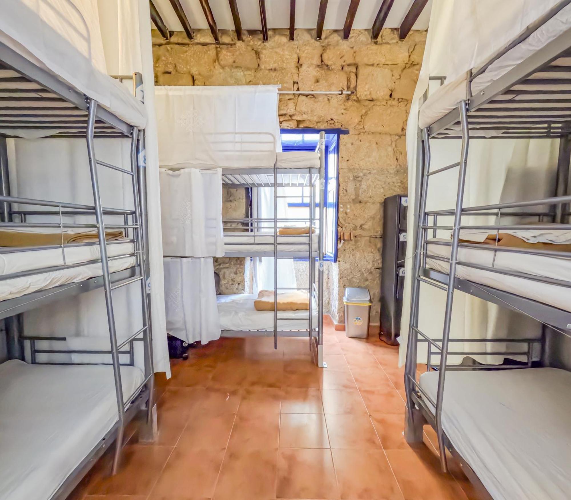 אל מדאנו Ashavana Nest Hostel מראה חיצוני תמונה